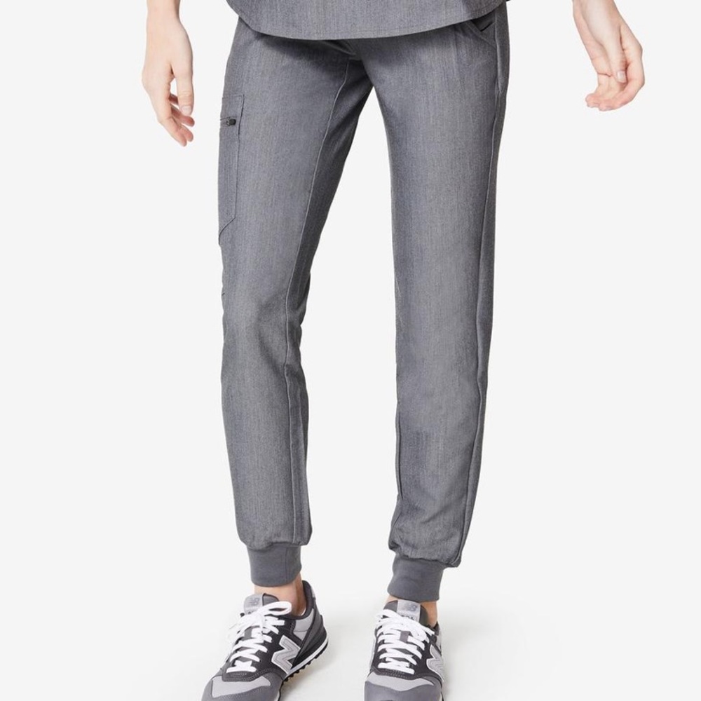FIGS jogger scrubs